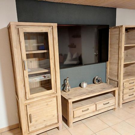 Ferienwohnung Bluetenzauber In Idyllischer Lage Naehe Bodensee 힐진겐 외부 사진
